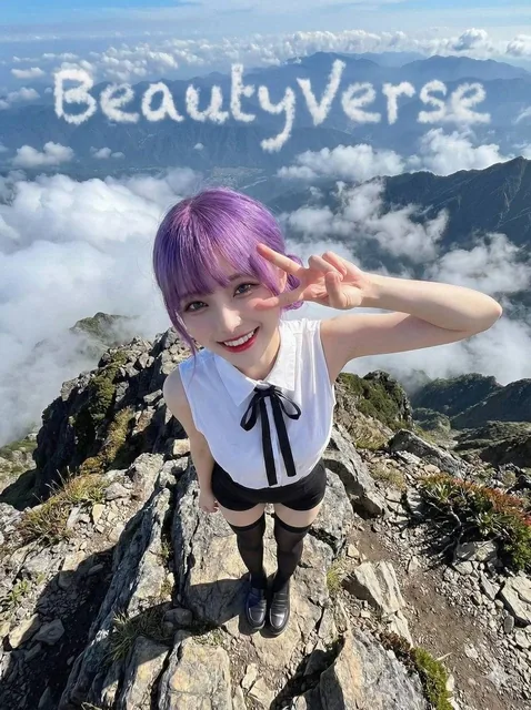 {